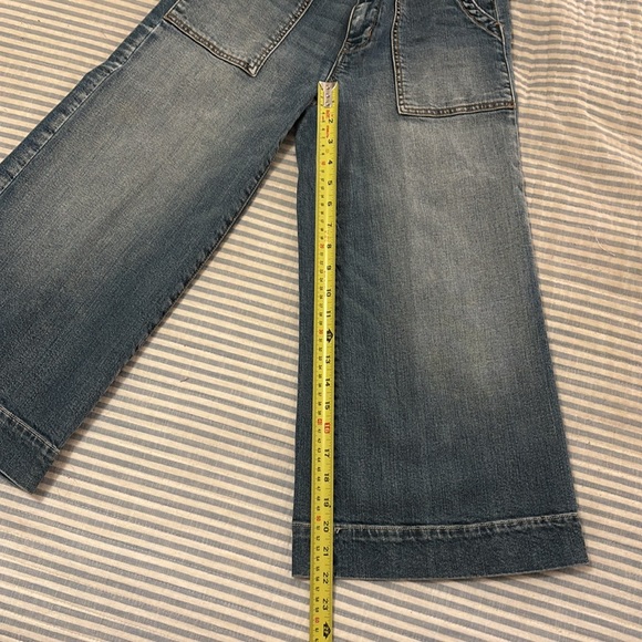 Anthropologie Pilcro cropped wide leg jeans. Size 27 - Picture 9 of 9